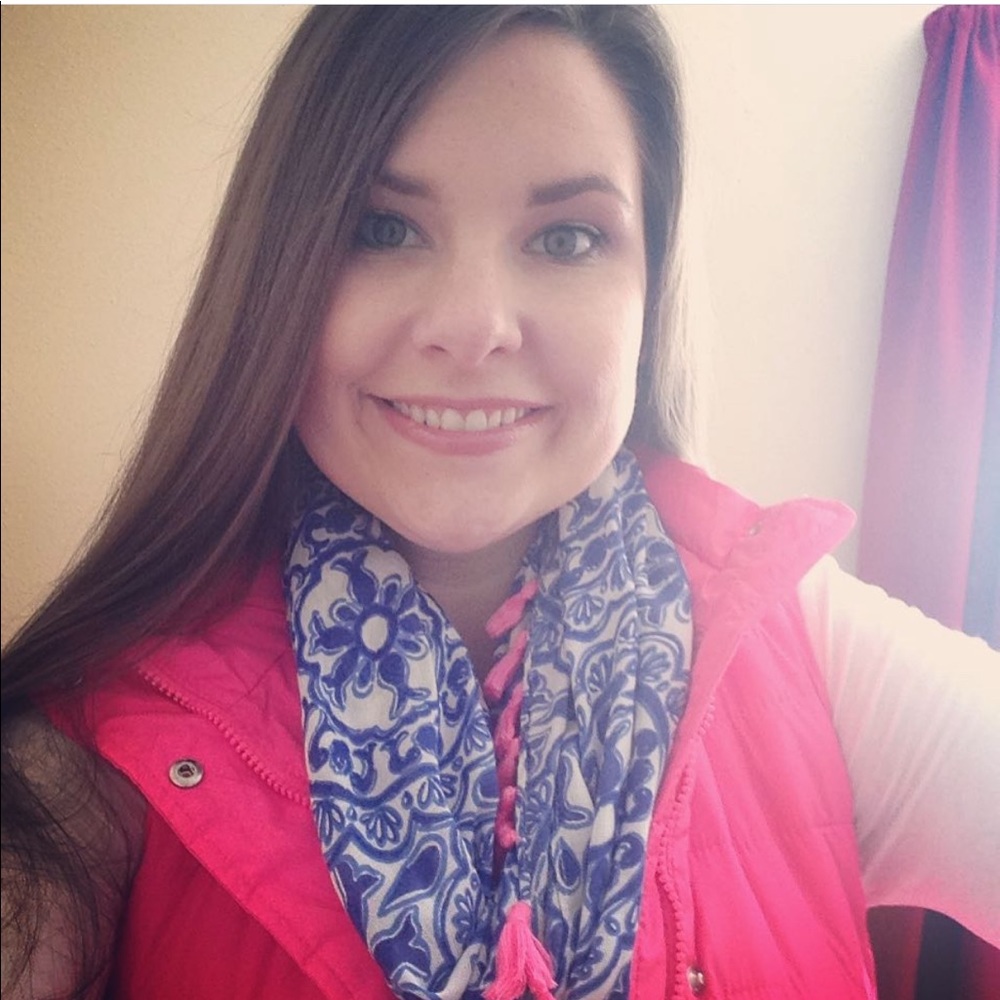 Lilly Pulitzer Riley Infinity Loop Scarf with Pink Tassels - Picture 2 of 5